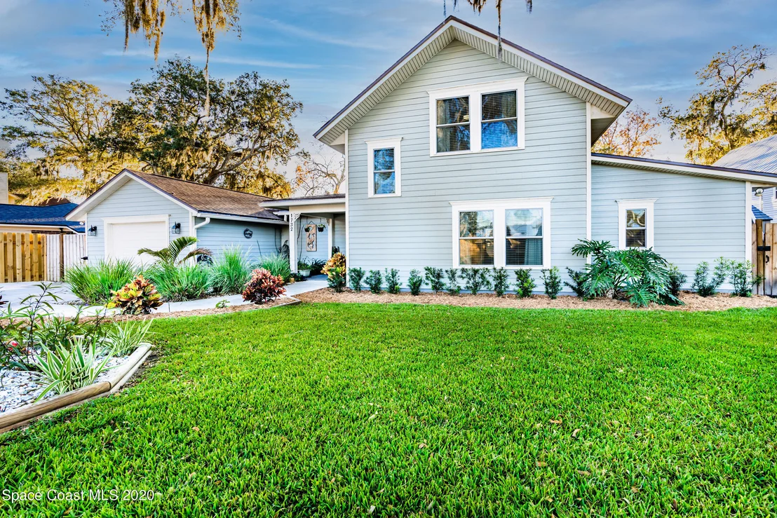 Photo of 1732 Hammock Circle W
