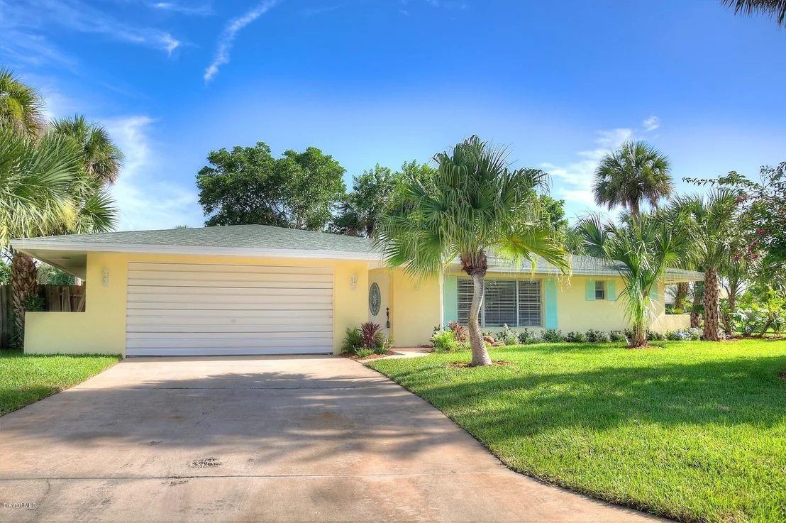 Photo of 400 Oak Ridge Drive
