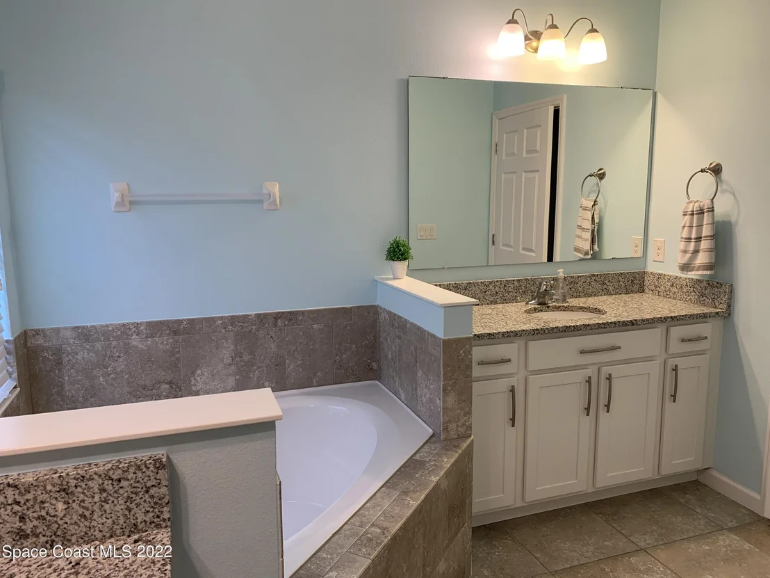 Photo of 1285 Fuji Drive
