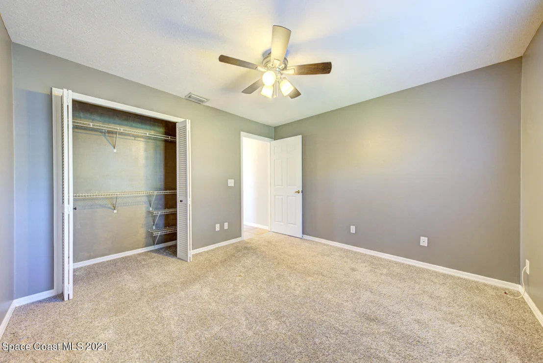 Photo of 2390 Bent Pine Street