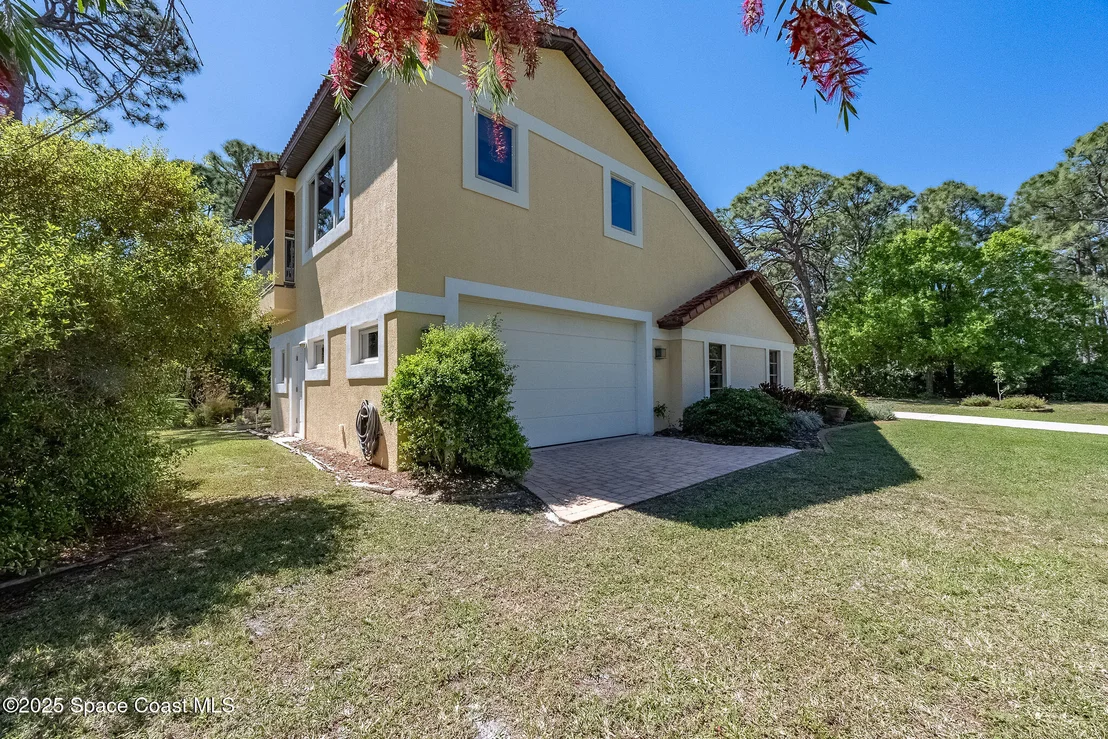 Photo of 3445 Huggins Drive