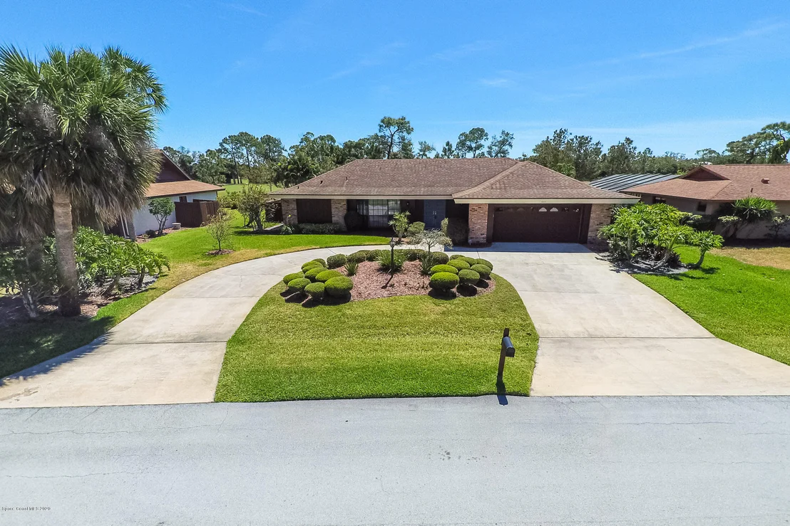 Photo of 655 Doral Lane