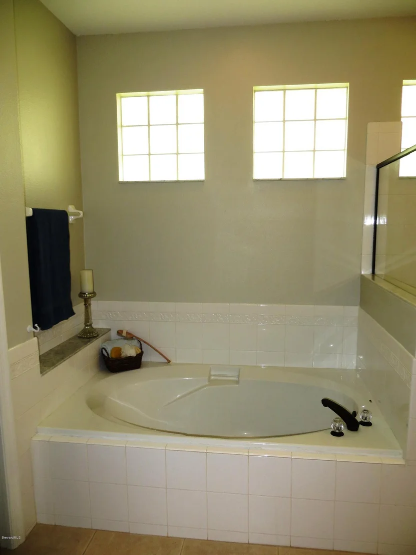 Photo of 1520 Whitman Drive