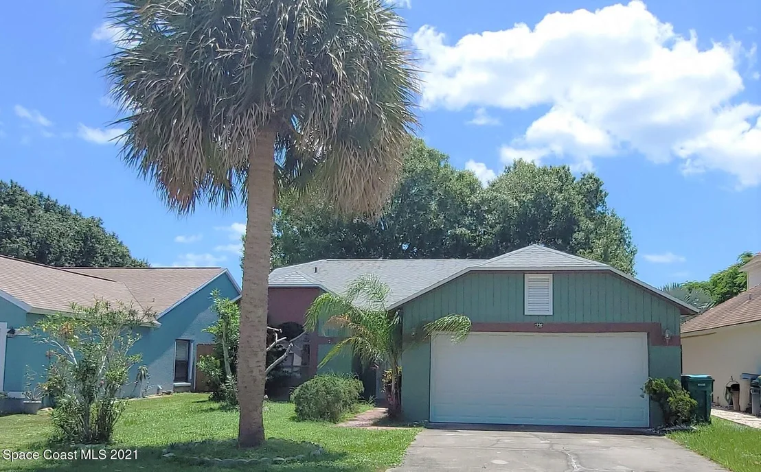 Photo of 1736 Clover Circle