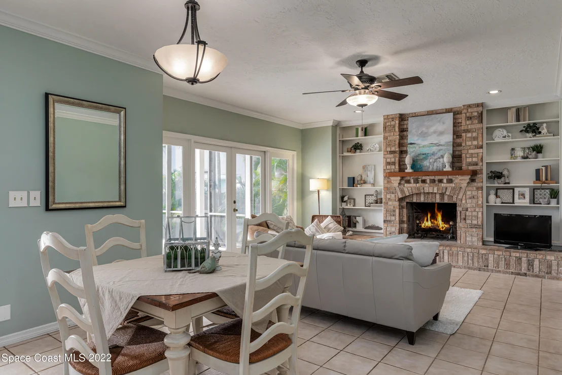 Photo of 521 Nightingale Drive
