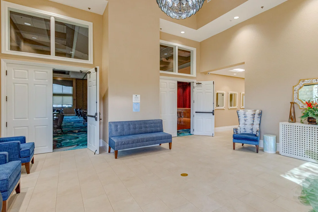 Photo of 7137 Broderick Drive