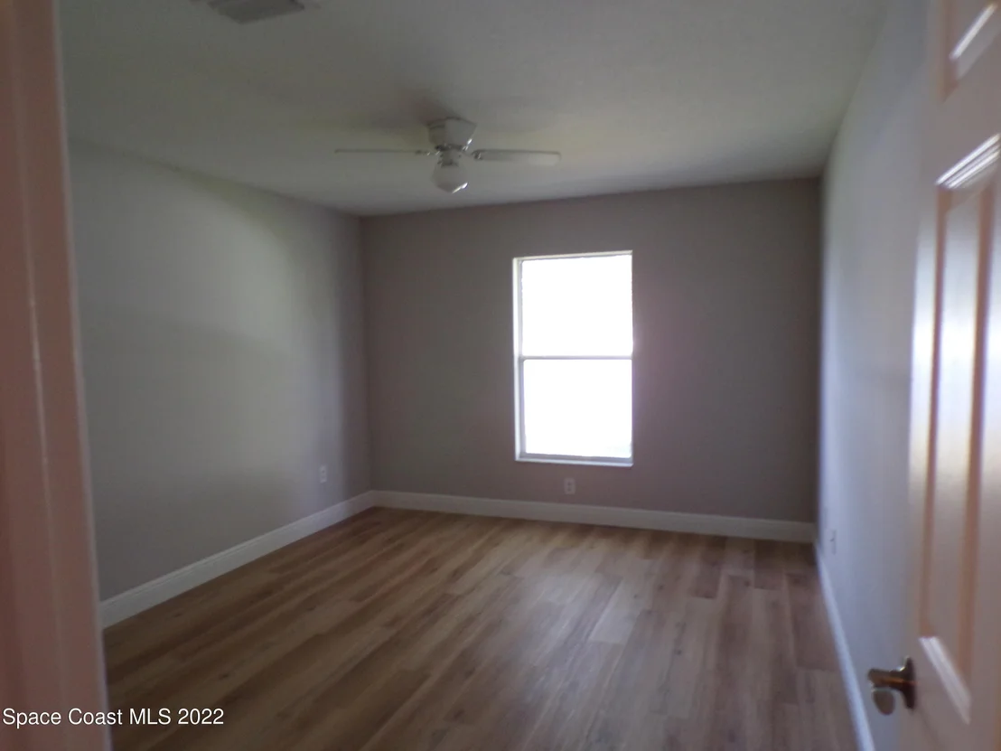 Photo of 129 Drake Way
