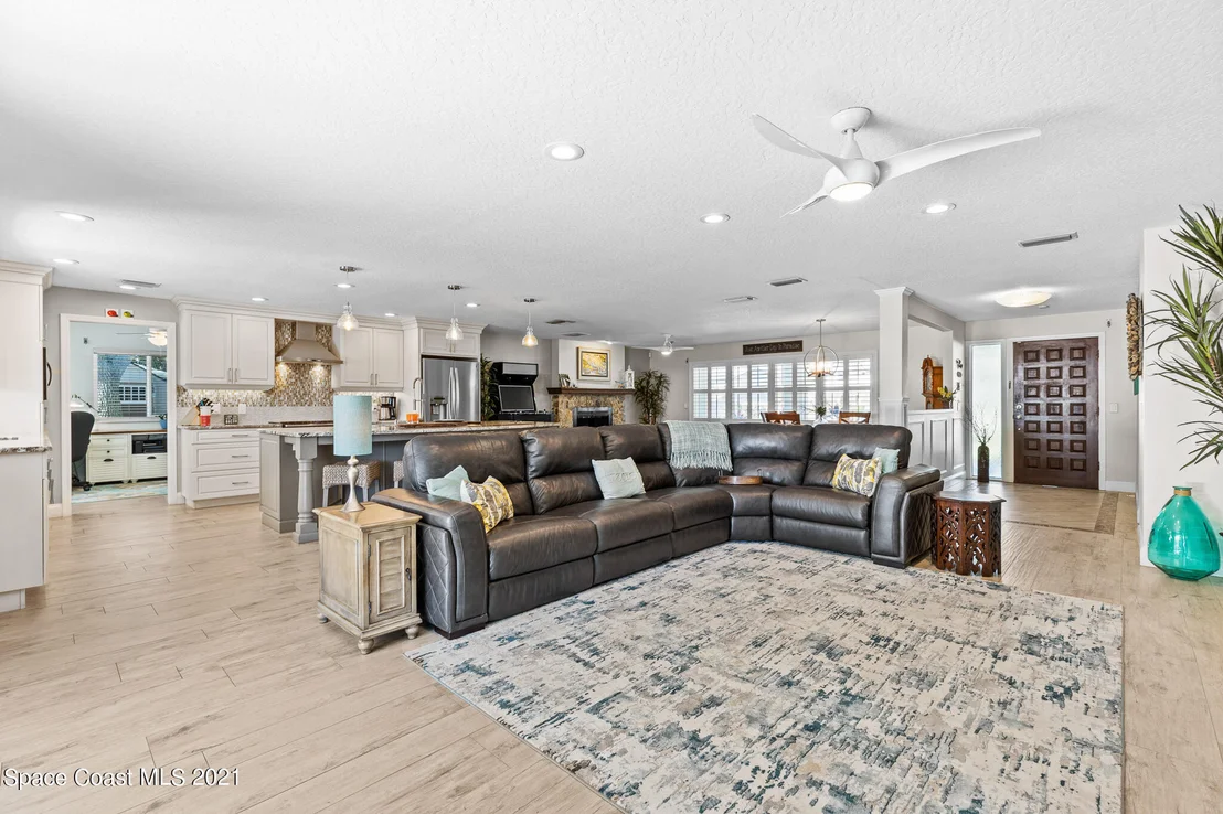 Photo of 219 Watson Drive
