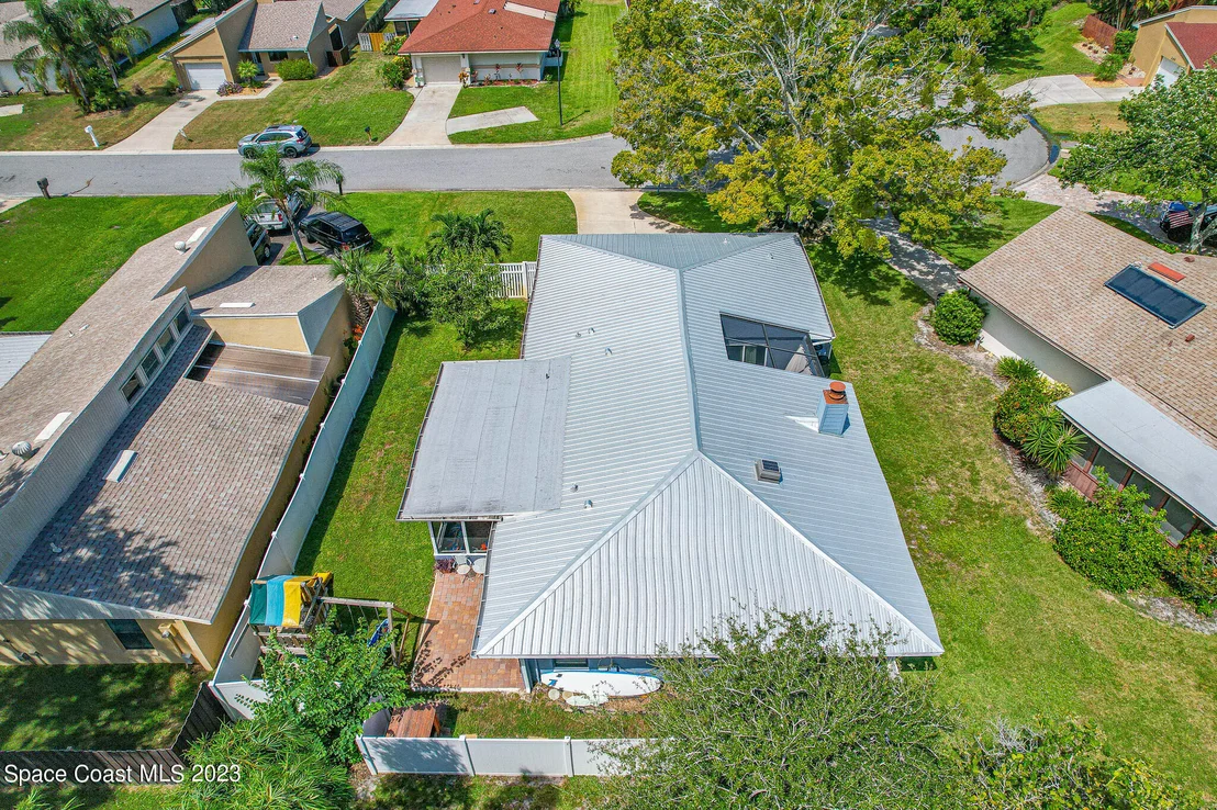 Photo of 245 Applewood Circle
