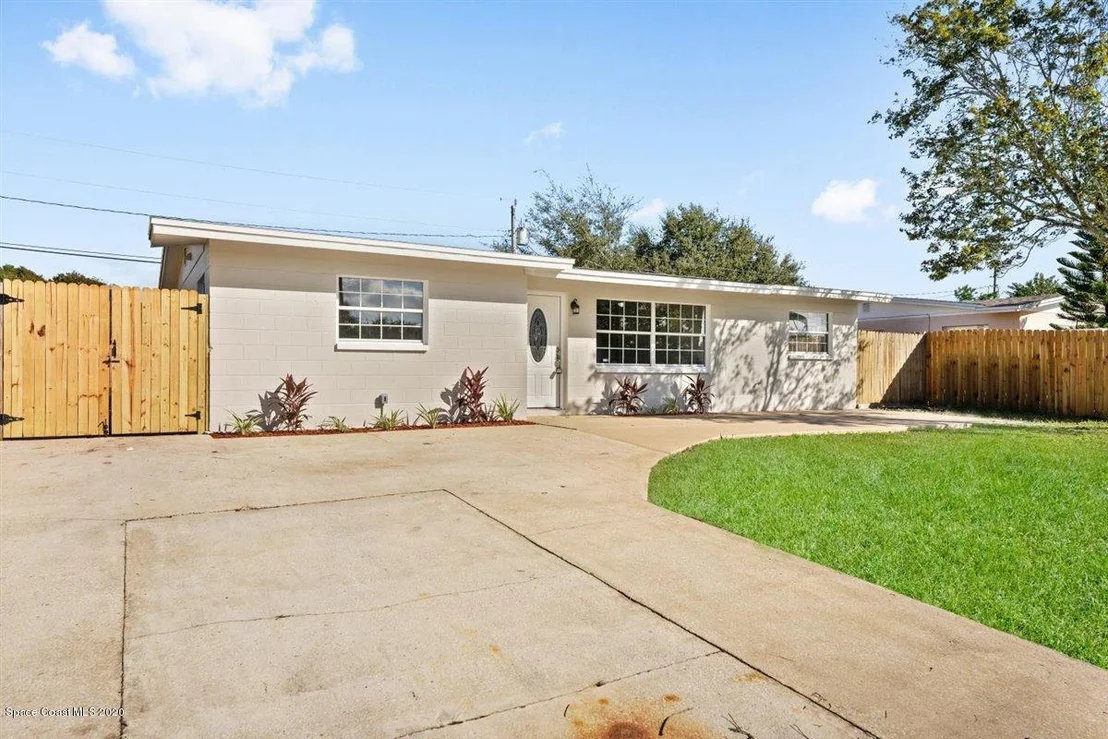 Photo of 2456 Sadler Lane