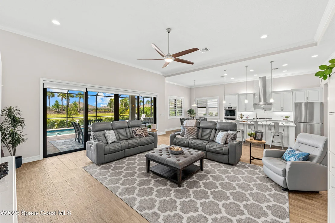 Photo of 2453 Donavan Court