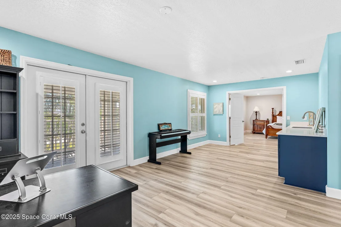 Photo of 5055 Ocean Beach Boulevard