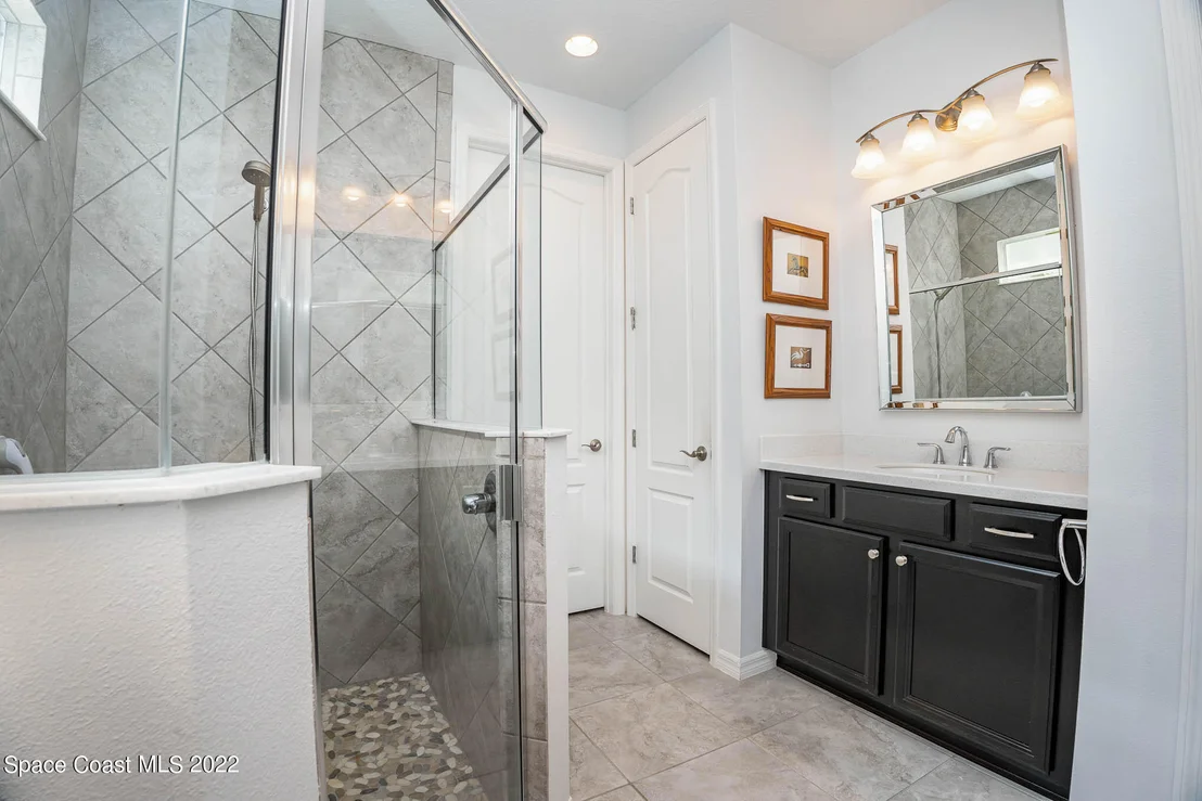 Photo of 2881 Casterton Drive