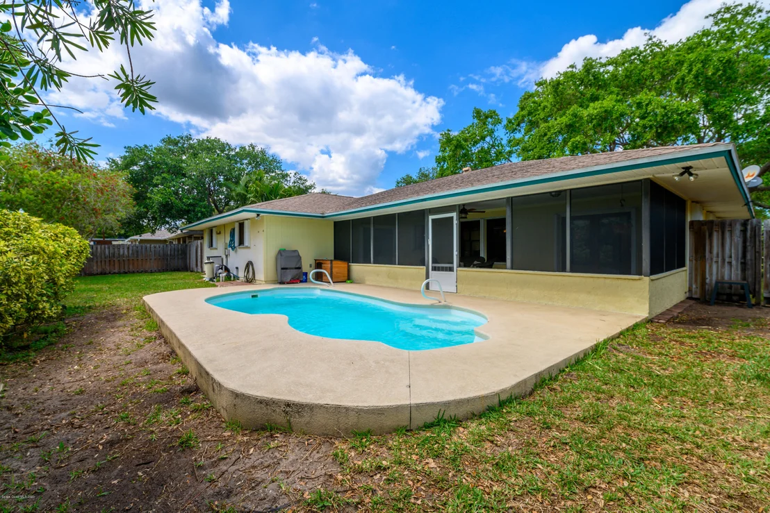 Photo of 421 Monaco Drive