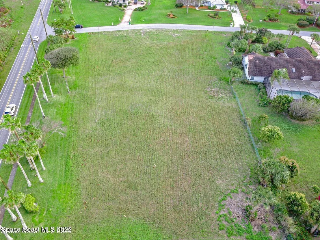 Photo of 295 Utopia Circle