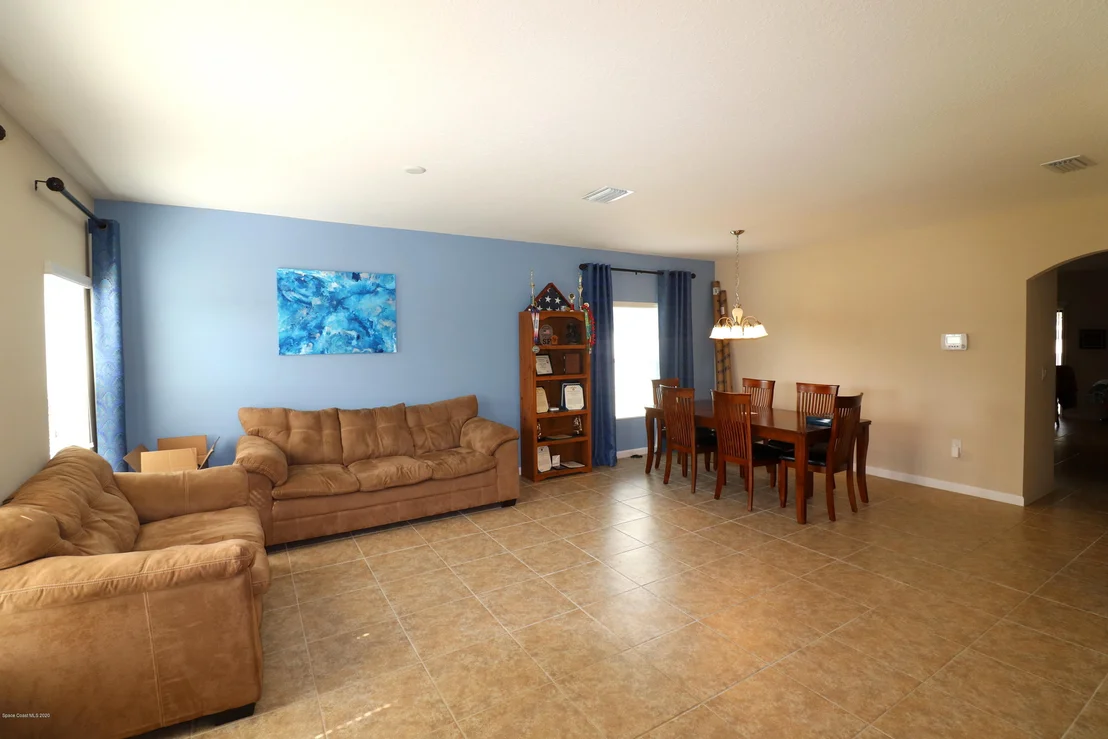 Photo of 1055 Sangria Circle