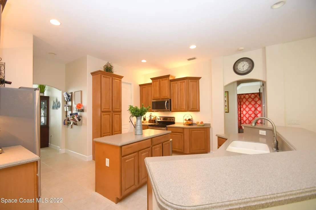 Photo of 5840 Rusack Drive