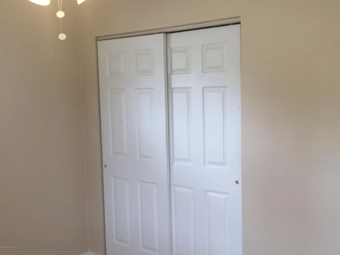 Photo of 1042 Cable Lane NE