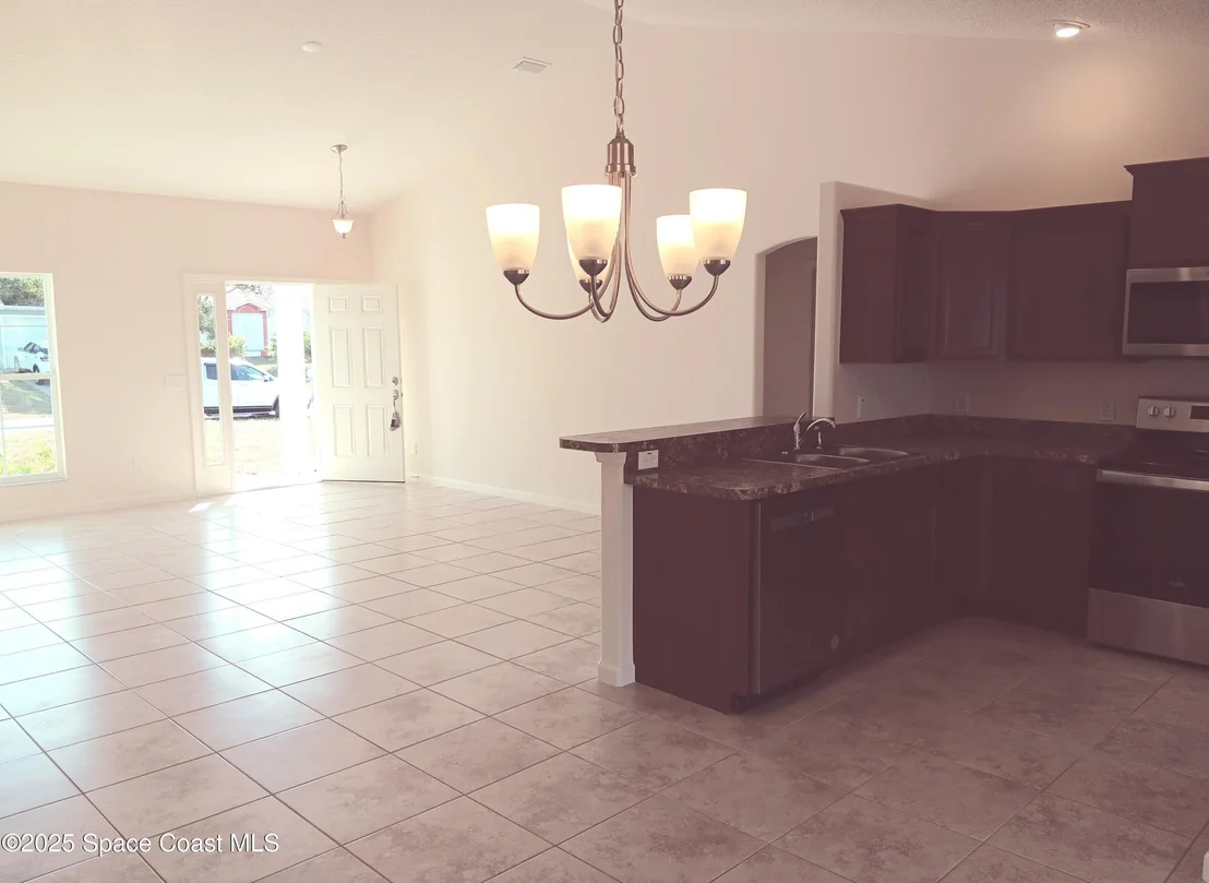 Photo of 4732 Alfred Street