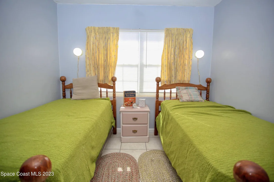 Photo of 1740 Golfview Drive