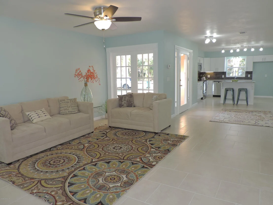 Photo of 307 Edgewood Drive