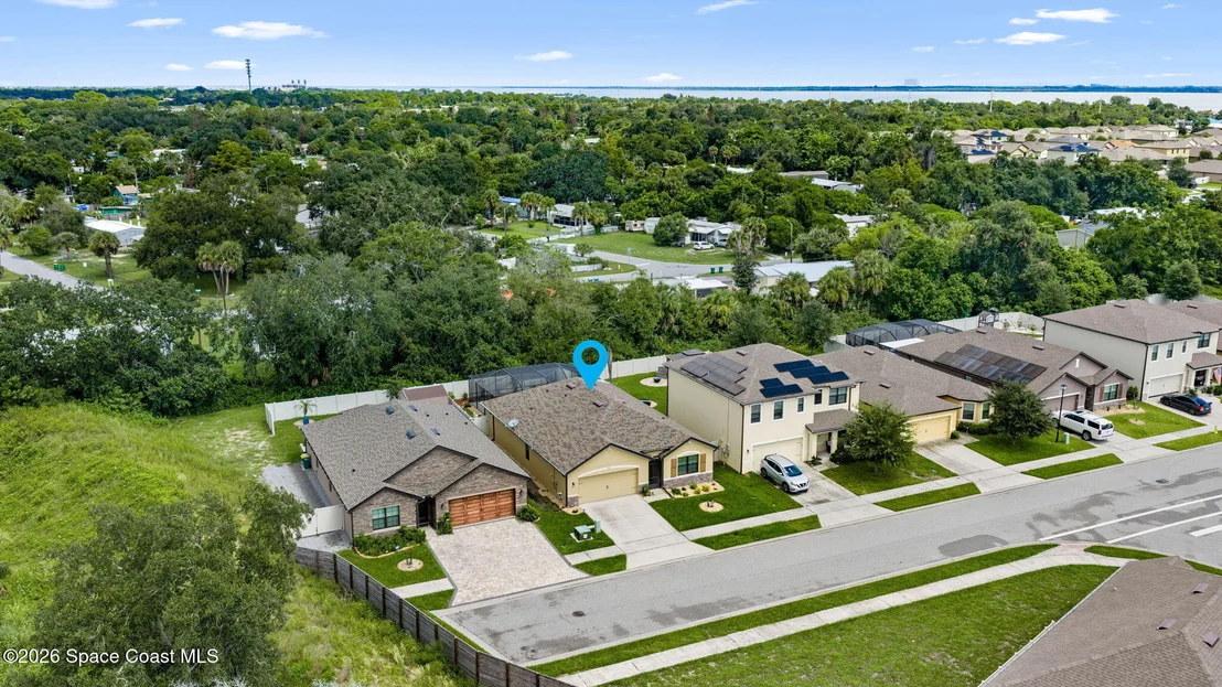 Photo of 648 Coyote Drive