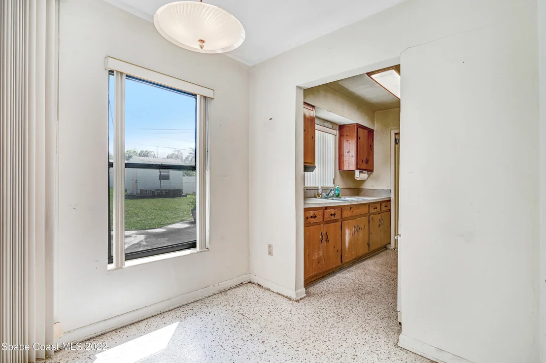 Photo of 407 Bunker Street
