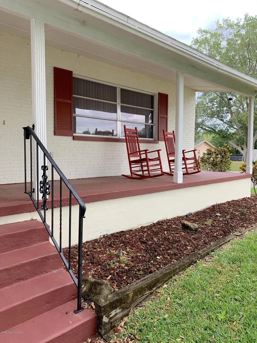 Photo of 302 Glen Ridge Road