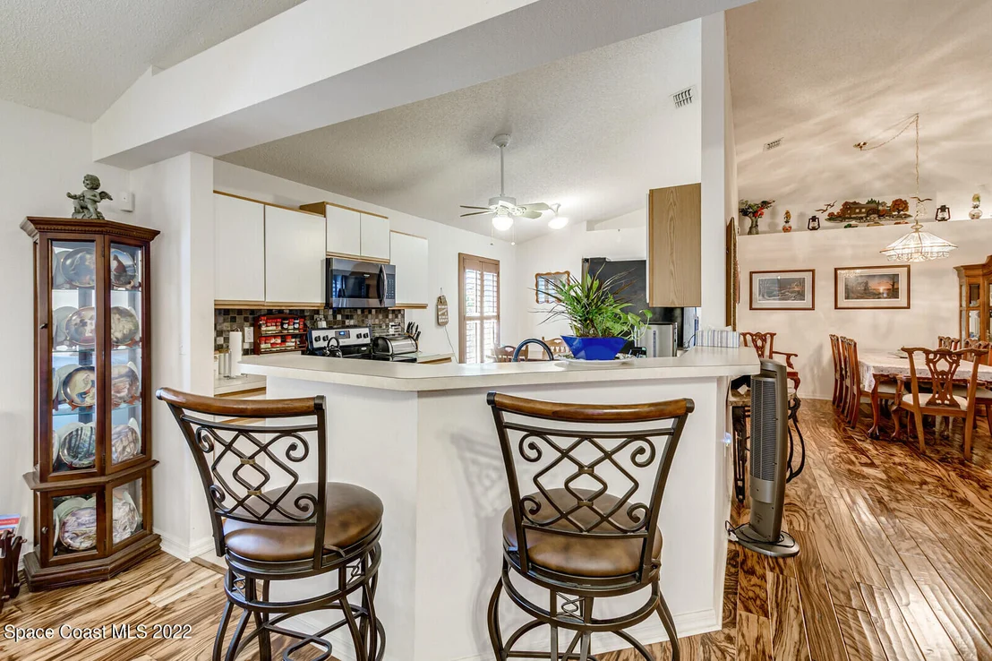 Photo of 1672 Vista Lake Circle
