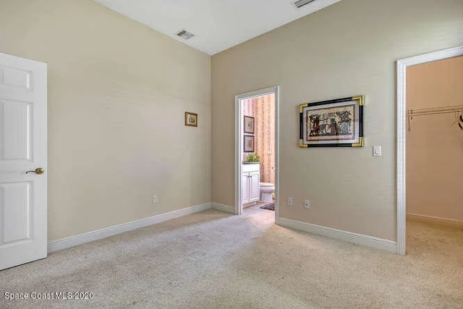 Photo of 821 Peregrine Drive