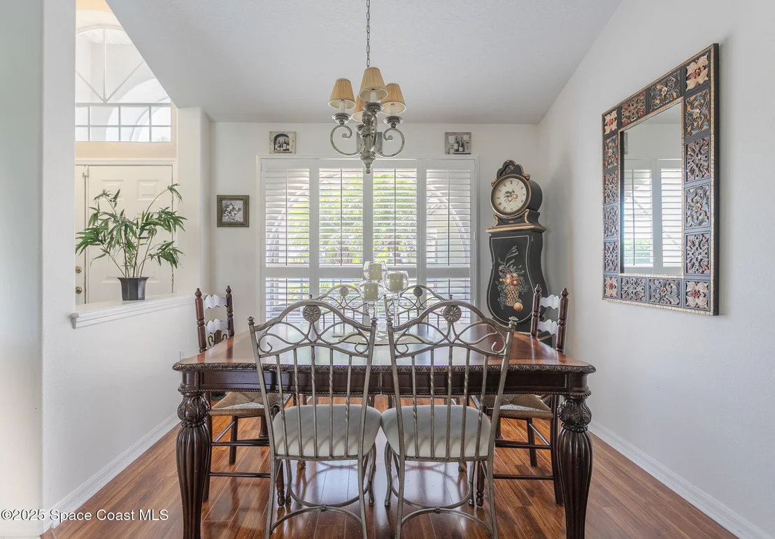 Photo of 2386 Golf Vista Boulevard