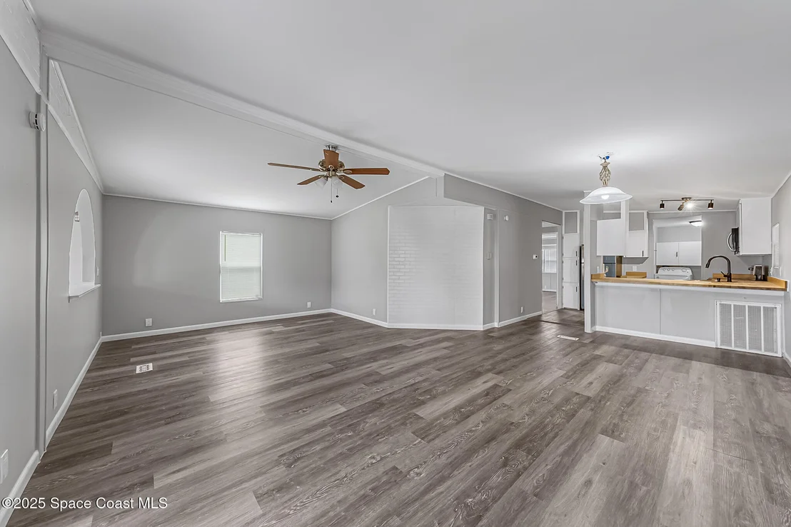 Photo of 555 Marlin Circle