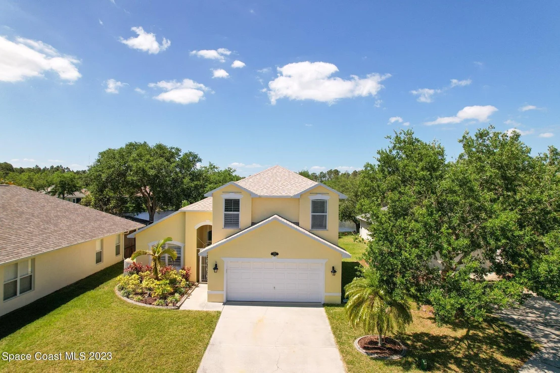 Photo of 2820 Stratford Pointe Drive