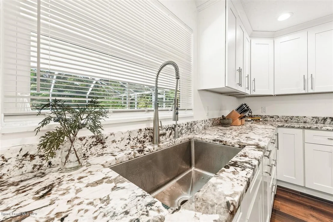 Photo of 705 Hibiscus Trail