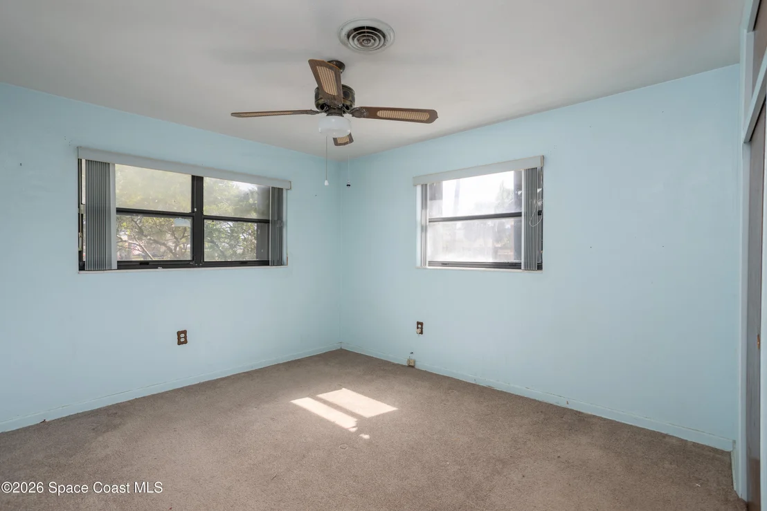 Photo of 335 Brewster Road