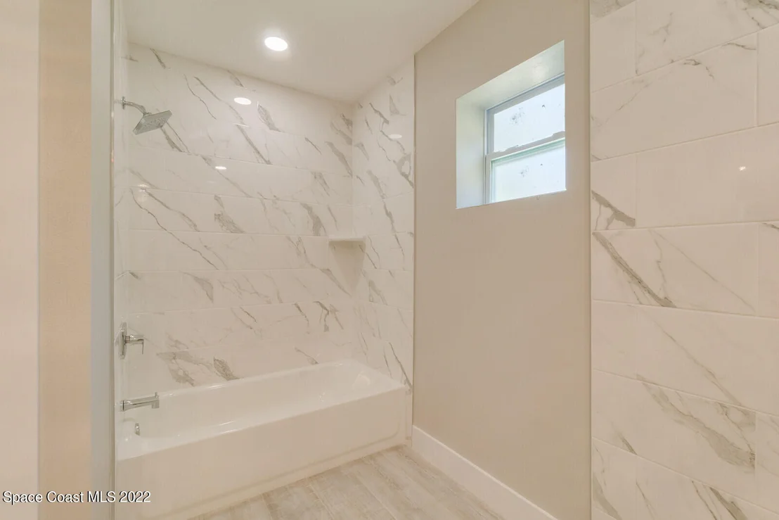 Photo of 2125 Palm Avenue