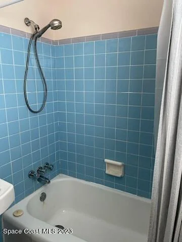 Photo of 1052 Myrtle Lane