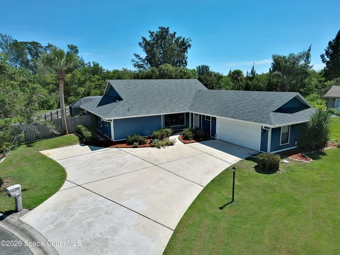 Photo of 330 W Forest Trail