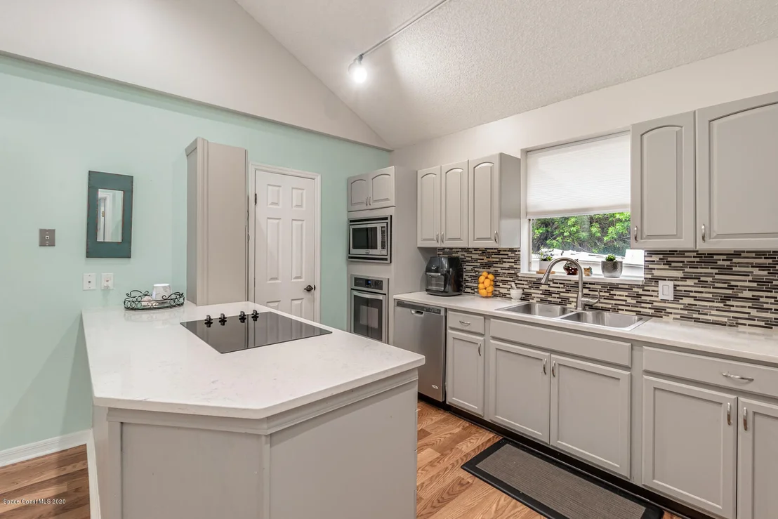 Photo of 4935 Shade Tree Street