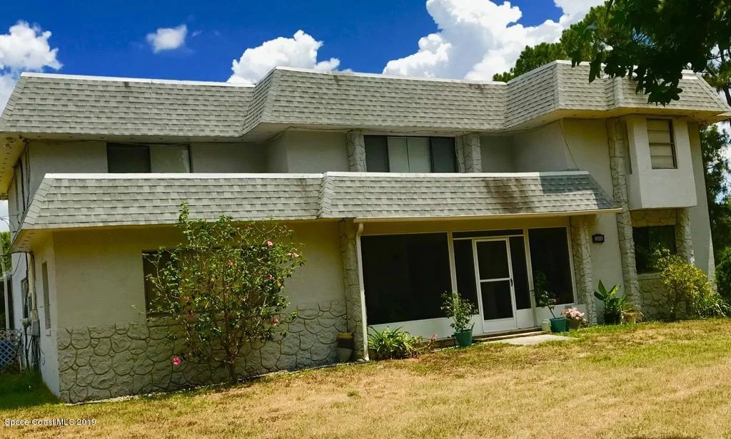 Photo of 3848 Fairfax Drive