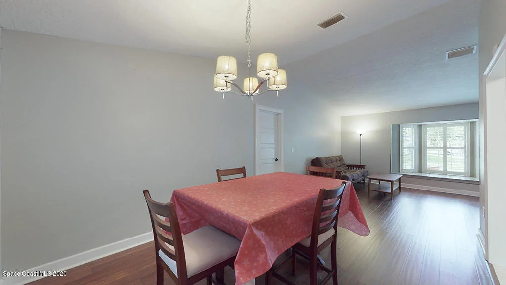 Photo of 214 Jeannie Drive