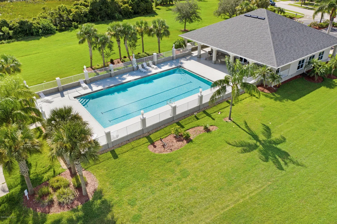 Photo of 1617 Auburn Lakes Drive