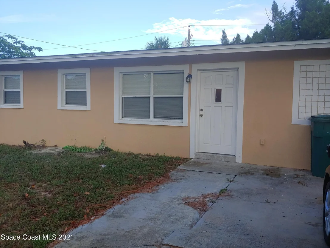 Photo of 2187 King Richard Road