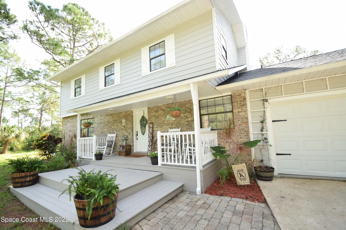 Photo of 1775 Grant Road
