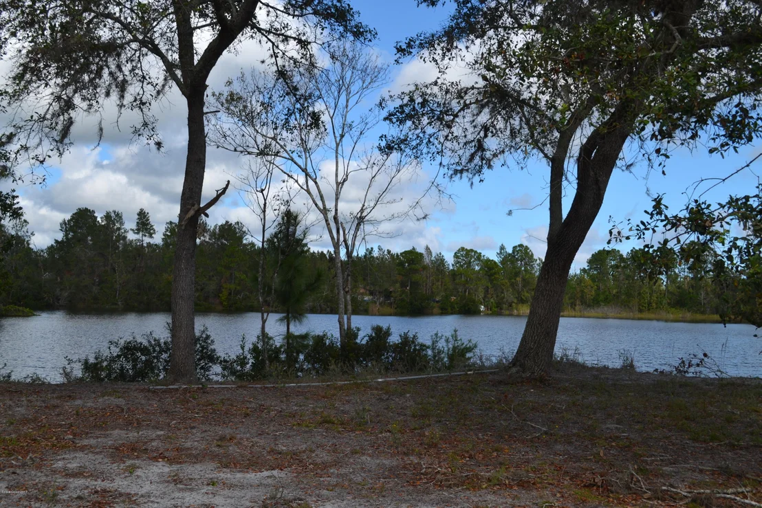 Photo of 4199 Hidden Lakes Drive