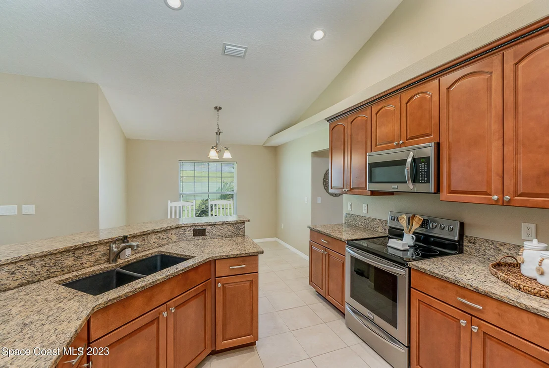 Photo of 11047 Oakshore Lane
