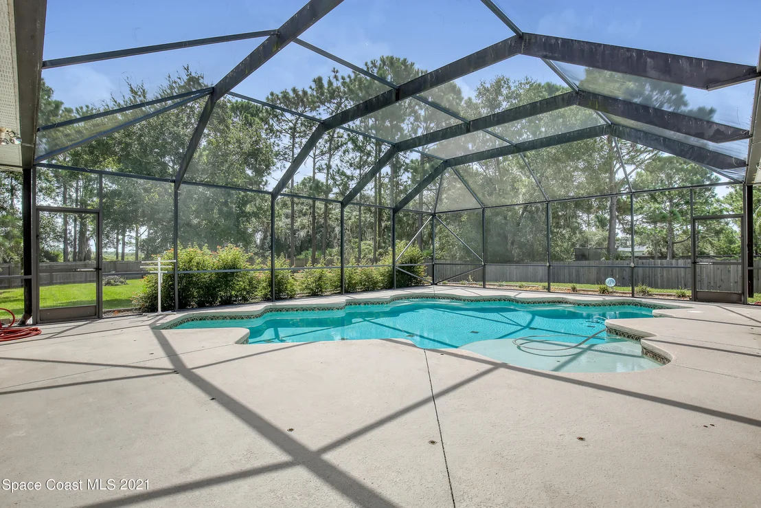 Photo of 2875 Kingfisher Way