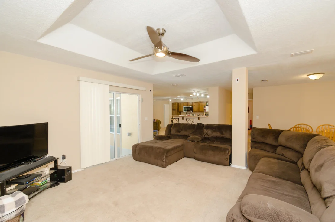 Photo of 1050 Gray Road