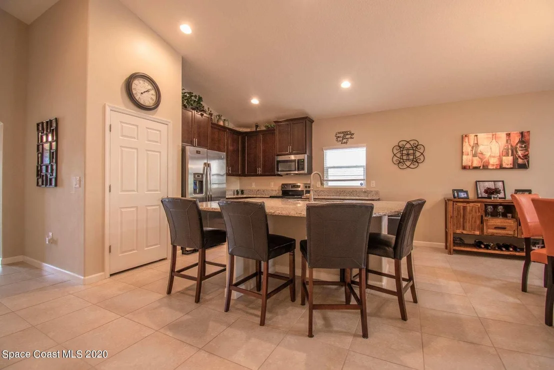 Photo of 1190 Dillard Drive SE