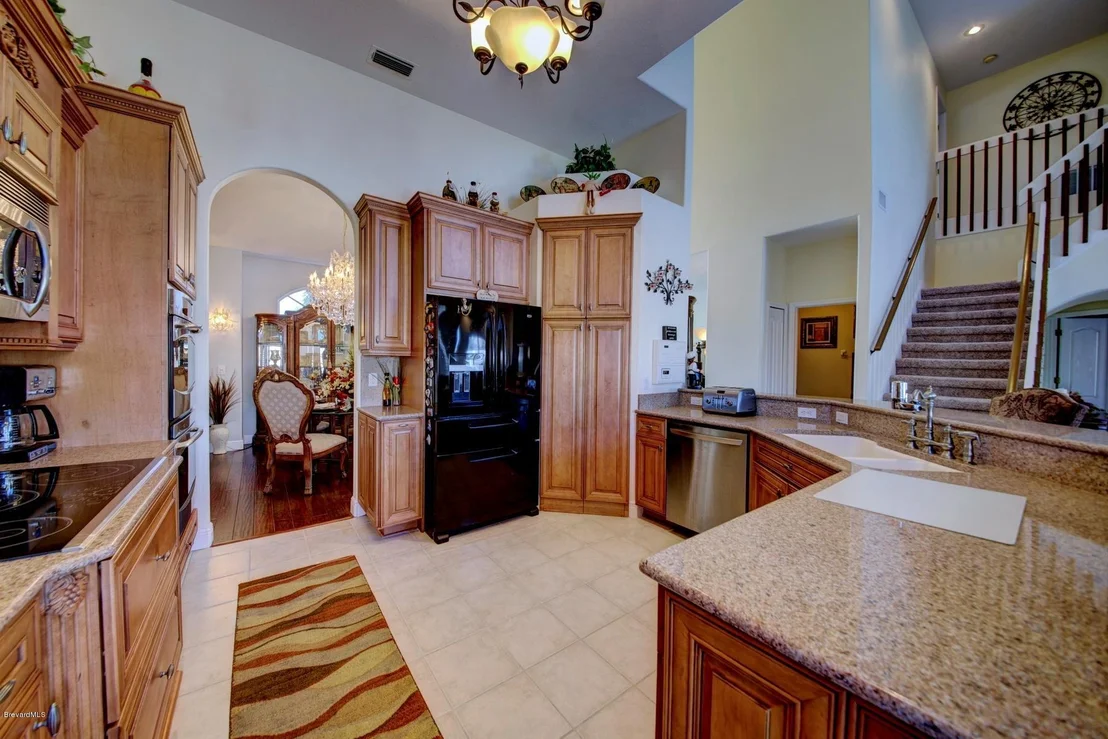Photo of 5918 Newbury Circle